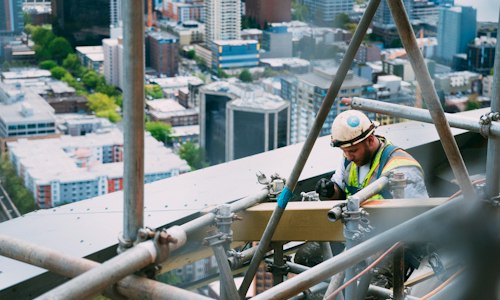 Zwarte trapleuningen: een stijlvolle upgrade voor jouw interieur